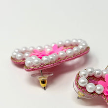 Load image into Gallery viewer, Easter Beaded Earrings, Easter bunny Earrings, pastel Easter Earrings, pearly Beaded Earrings, Seed Bead, Easter Bunny earrings, white earrings, Easter pearl beaded earrings, bunny beaded earrings, Easter rabbit beaded earrings, rabbit beaded earrings, Easter rabbit bead earrings, Easter pearly earrings, Easter day gifts, Easter accessories, Easter jewelry accessories, Easter accessories, Easter Rabbit earrings, Easter gifts, best Selling items, Pearl Easter earrings, aretes de pascuas