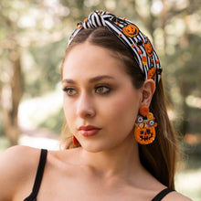 Load image into Gallery viewer, Halloween beaded Earrings, Pumpkin candy bucket Earrings, halloween Earrings, candy Halloween Earrings, earrings for halloween, Pumpkin candy bucket beaded earrings, spooky beaded earrings, Pumpkin earrings, Unique earrings, statement earrings, Halloween jewelry, cat earrings, candy bucket earrings, spooky cat earrings, costume jewelry, Holiday earrings, custom earrings, custom designs, dangling earrings, lightweight earrings, halloween accessories, halloween vibes, spooky vibes, handmade gifts