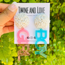 Load image into Gallery viewer, Gender Reveal Earrings, Gender Reveal Ideas Invitation, Baby Shower Favors, Team Boy, Team Girl, New Mom Earrings, Pregnancy Announcement, earrings for women, summer earrings for mom to be, gender reveal earrings, gender reveal gifts, gender reveal gift, mom to be gift, baby shower gifts, baby shower party gift, baby shower favors, baby shower invitation, gender reveal favors, blue earrings, pink earrings, mom to be earrings, pregnant women gifts, pregnancy announcement gifts, pregnancy announcement