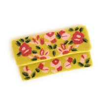Load image into Gallery viewer, Yellow Blossom Beaded Clutch Purse