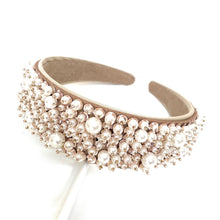 Load image into Gallery viewer, Bridal headband, Pearl wedding headband, Pearl Headpiece for bride, pearl headband for women, summer wedding hair accessories, bride gift, wedding headband, headpiece for bride, headband for bride, bridal gift, trendy headband, wedding hair piece, headbands for women, head band for bride, hair accessories, head band, hair bands for women, bridal white headband, bride beige headband, beige bride headband, bridal accessories, bridal gift for bride, bridal wedding gift