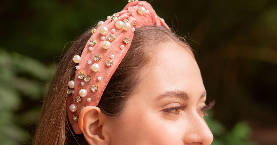 Best Hairstyles for Jeweled Headbands: A Quick Guide