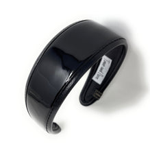 Load image into Gallery viewer, Elegant Gloss Finish Black Headband