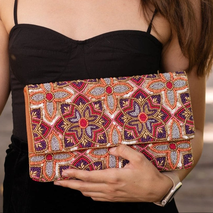 beaded clutch purse, beaded bag, birthday gift for her, summer clutch, seed bead purse, beaded bag, seed bead clutch, summer bag, clutch bag, engagement gift, bridal gift to bride, bridal gift, wedding gift, bride gifts, cross body purse, bride to be gift, engagement gift, bachelorette gifts, best friend gift, best selling item, party bag, summer purse, boho clutch, best friend gift, bridesmaid gift, Bohemian bag, floral beaded clutch purse, floral clutch purse, floral handbag, floral crossbody bag