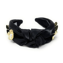 Load image into Gallery viewer, Stylish black headband featuring decorative flowers and pearls