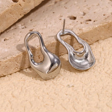 Load image into Gallery viewer, Melting Style Drop Earrings