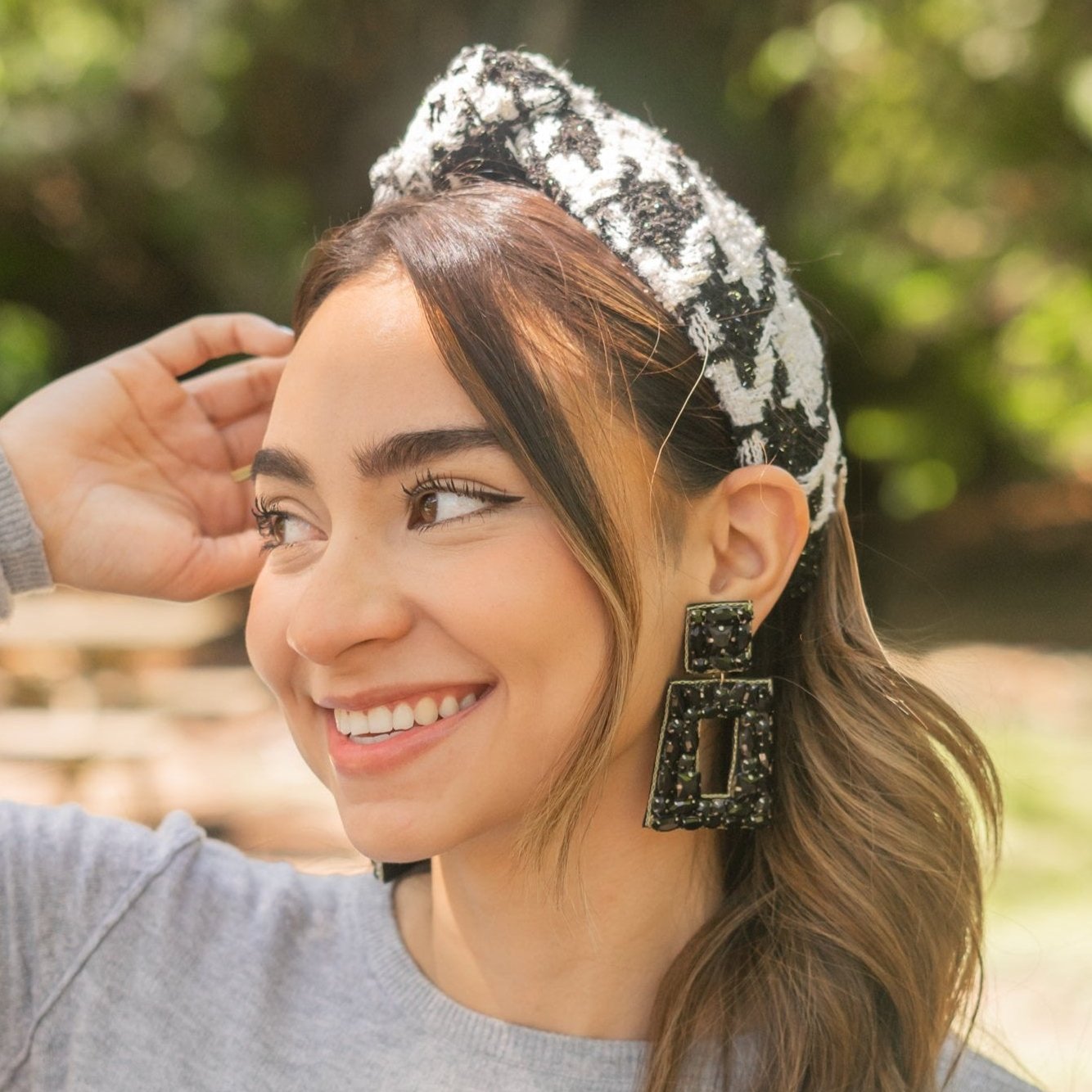 Houndstooth_Tweed_Top_Knot_Hea  display picture 3