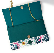 Load image into Gallery viewer, Open beaded flamingo clutch with chain strap.