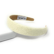 Load image into Gallery viewer, Close-up of cream straw headband with braided detail