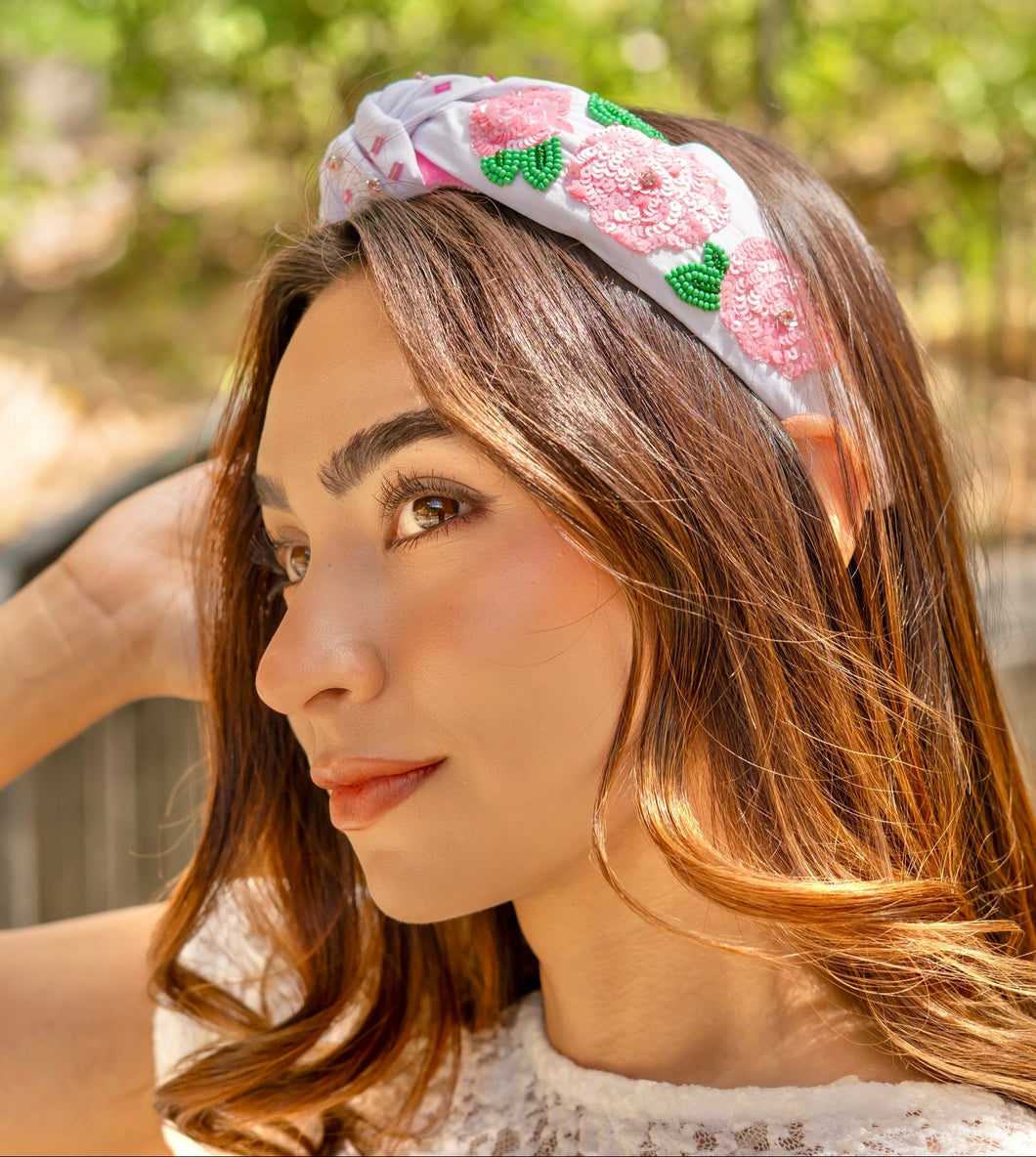headband for women, Pink roses Knot headband, Kentucky Derby lover headband, Derby knotted headband, Kentucky Derby top knot headband, Garland of Roses top knotted headband, white knotted headband, Kentucky Derby hair band, beaded Roses knot headband, Pink Roses headband, statement headbands, top knotted headband, knotted headband, Kentucky lover gifts, Kentucky derby embellished headband, luxury headband, baseball fan gifts, jeweled knot headband, knot embellished headband
