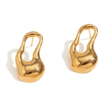 Load image into Gallery viewer, Two 18k gold plated drop-shaped earrings with smooth, wavy designs. T
