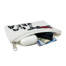 Load image into Gallery viewer, White pouch with a zipper