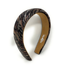 Load image into Gallery viewer, Patterned headband on a white background
