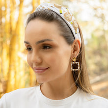 Load image into Gallery viewer, An elegant tennis headband perfect for sports and fashion, featuring intricate designs.