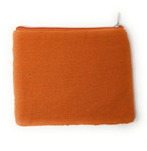 Load image into Gallery viewer, Beaded coin purse, beaded coin pouch, GameDay Purse, Beaded pouch, Coin purse, coin pouch, College GameDay pouch, HOOK’EM coin purse, Longhorns beaded coin purse, Texas Longhorns, college coin purse, college coin pouch, beaded purse, best friend gift, college coin bag, college gameday gift, go dawgs coin pouch, go dawgs coin purse, go dawgs coin pouch, Texas university gifts, Hook’em, college gifts, college football coin purse, Texas Longhonrs College football, college football coin pouch
