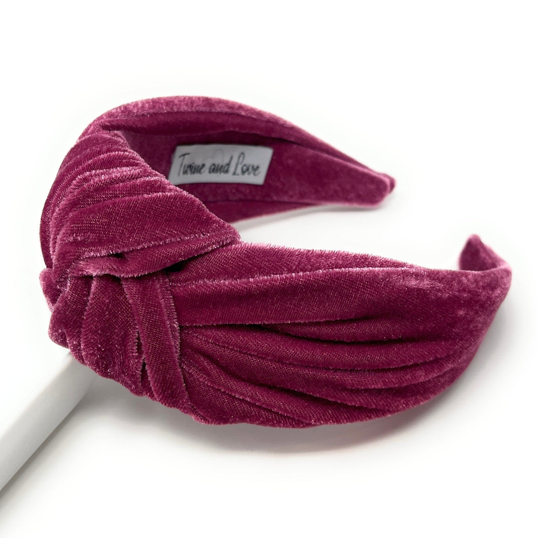 Wide Knotted headband, headbands for women, stylish headbands, headband style, top knot headband, wide knot headband, wide headband, wide knot hair band, trendy headbands, top knotted headband, knotted headband, wide headband for women, hairband for women, autumn fashion headbands, fall knot headband, autumn knot headband, wide knot headbands for women, Solid knot headbands, solid wide knot headband, solid knot headband, Best seller, Best selling headbands, velvet knot headband, velour knot headbands